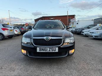 Skoda Superb 2.0 TDI Elegance DSG Euro 5 5dr