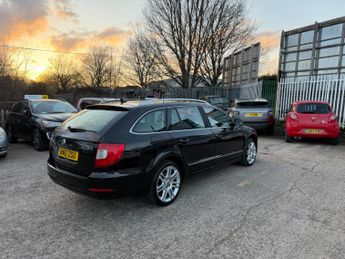 Skoda Superb 2.0 TDI Elegance DSG Euro 5 5dr