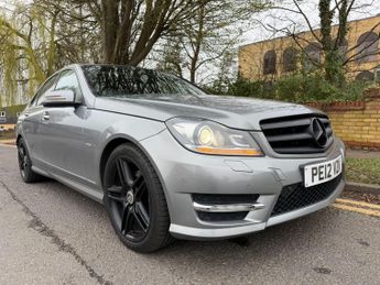Mercedes-Benz C Class 2.1 C220 CDI BlueEfficiency Sport Edition 125 G-Tronic+ Euro 5 (