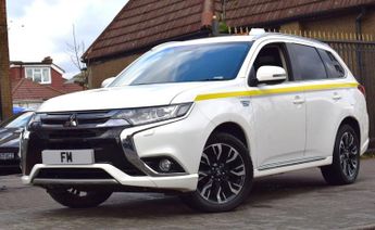 Mitsubishi Outlander 2.0 12kWh 3h CVT 4WD Euro 6 (s/s) 5dr