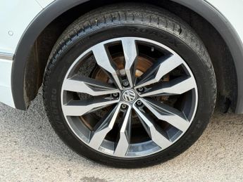 Volkswagen Tiguan 1.5 TSI EVO R-Line DSG Euro 6 (s/s) 5dr