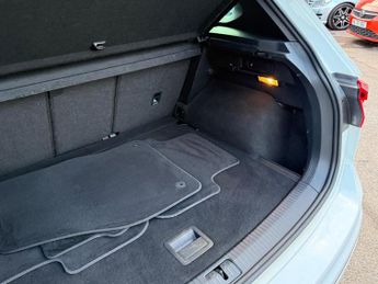 Volkswagen Tiguan 1.5 TSI EVO R-Line DSG Euro 6 (s/s) 5dr