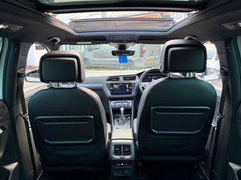 Volkswagen Tiguan 1.5 TSI EVO R-Line DSG Euro 6 (s/s) 5dr