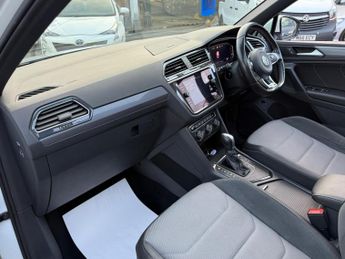 Volkswagen Tiguan 1.5 TSI EVO R-Line DSG Euro 6 (s/s) 5dr