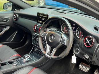 Mercedes-Benz A Class 2.0 A45 AMG SpdS DCT 4MATIC Euro 6 (s/s) 5dr