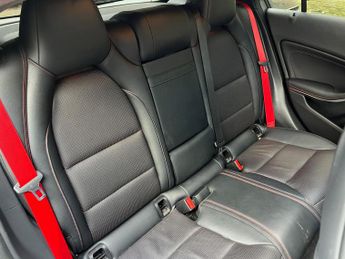 Mercedes-Benz A Class 2.0 A45 AMG SpdS DCT 4MATIC Euro 6 (s/s) 5dr