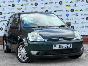 Ford Fiesta 1.6 Ghia 5dr