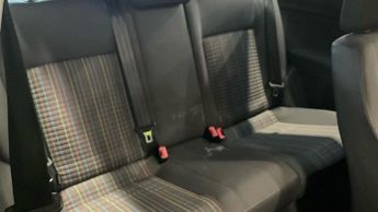 Volkswagen Polo 1.4 S Hatchback 3dr Petrol Automatic (185 g/km, 74 bhp)