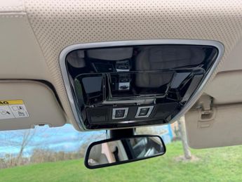 Land Rover Range Rover 4.4 SD V8 Autobiography Auto 4WD Euro 6 (s/s) 5dr