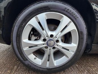 Mercedes-Benz C Class 2.1 C220d SE 7G-Tronic+ Euro 6 (s/s) 4dr