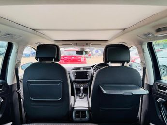 Volkswagen Tiguan 2.0 TDI SEL DSG Euro 6 (s/s) 5dr