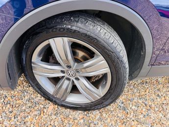 Volkswagen Tiguan 2.0 TDI SEL DSG Euro 6 (s/s) 5dr