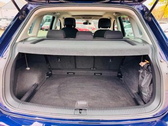 Volkswagen Tiguan 2.0 TDI SEL DSG Euro 6 (s/s) 5dr