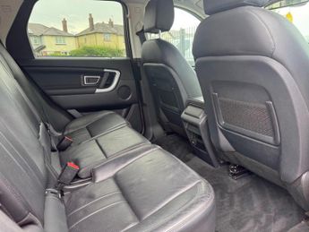 Land Rover Discovery Sport 2.0 TD4 HSE Black Auto 4WD Euro 6 (s/s) 5dr
