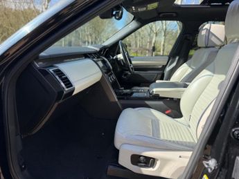 Land Rover Discovery 3.0 TD V6 HSE Luxury Auto 4WD Euro 6 (s/s) 5dr