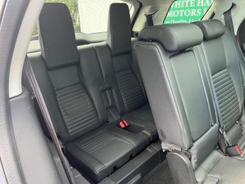 Land Rover Discovery Sport 2.0 TD4 HSE Luxury Auto 4WD Euro 6 (s/s) 5dr