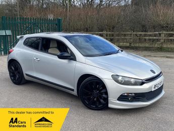 Volkswagen Scirocco 2.0 TDI GT Hatchback 3dr Diesel DSG Euro 5 (170 ps)