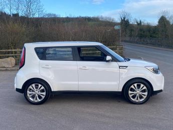 Kia Soul 1.6 CRDi Connect Auto Euro 5 5dr