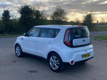 Kia Soul 1.6 CRDi Connect Auto Euro 5 5dr