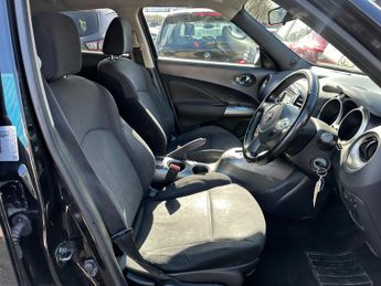 Nissan Juke 1.6 Acenta Premium CVT Euro 5 5dr