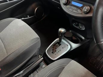 Toyota Yaris 1.5 VVT-h Icon E-CVT Euro 6 5dr