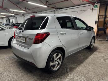 Toyota Yaris 1.5 VVT-h Icon E-CVT Euro 6 5dr