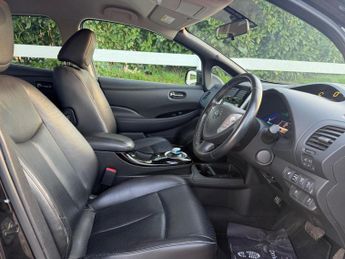 Nissan Leaf 24kWh Tekna Auto 5dr