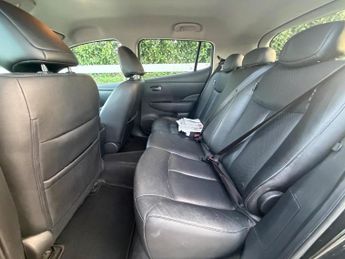 Nissan Leaf 24kWh Tekna Auto 5dr