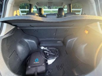 Nissan Leaf 24kWh Tekna Auto 5dr