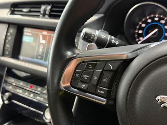 Jaguar XF 2.0d R-Sport Auto Euro 6 (s/s) 4dr