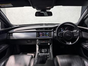 Jaguar XF 2.0d R-Sport Auto Euro 6 (s/s) 4dr