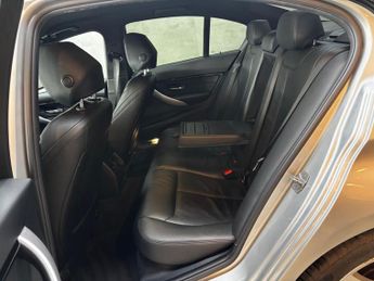 BMW 3 Series 2.0 320d M Sport Auto Euro 6 (s/s) 4dr