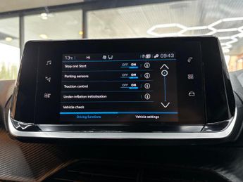 Peugeot 2008 1.2 PureTech Allure Premium + EAT Euro 6 (s/s) 5dr