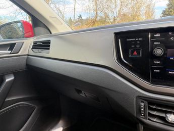 Volkswagen Polo 1.0 TSI Match DSG Euro 6 (s/s) 5dr