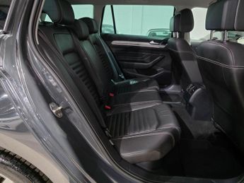 Volkswagen Passat 1.4 TSI 13kWh GTE Advance DSG Euro 6 (s/s) 5dr