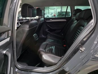 Volkswagen Passat 1.4 TSI 13kWh GTE Advance DSG Euro 6 (s/s) 5dr