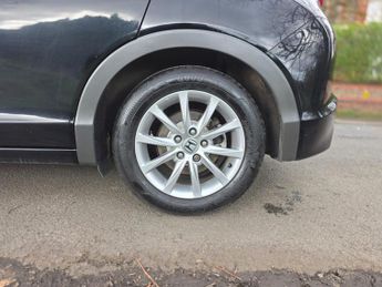 Honda Civic 1.8 i-VTEC ES Euro 5 (s/s) 5dr