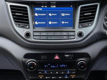 Hyundai TUCSON 1.7 CRDi Blue Drive SE Nav DCT Euro 6