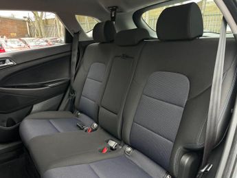 Hyundai TUCSON 1.7 CRDi Blue Drive SE Nav DCT Euro 6