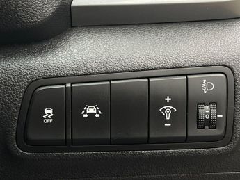 Hyundai TUCSON 1.7 CRDi Blue Drive SE Nav DCT Euro 6