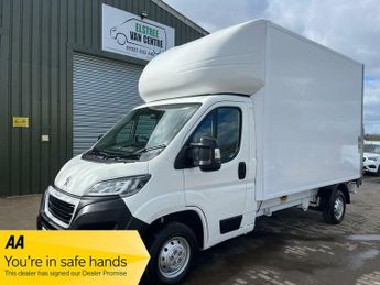 Peugeot Boxer 2.2 BlueHDi 335 Built for Business Low Floor Luton L3 Euro 6 (s/