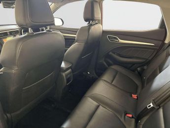 MG MG ZS 44.5kWh Exclusive SUV 5dr Electric Auto (143 ps)