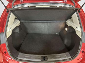 MG MG ZS 44.5kWh Exclusive SUV 5dr Electric Auto (143 ps)