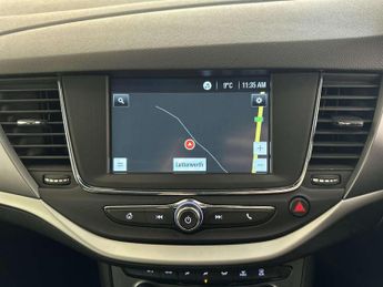 Vauxhall Astra 1.6 CDTi ecoTEC BlueInjection Tech Line Nav Hatchback 5dr Diesel