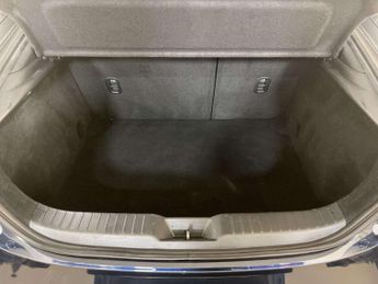 Mazda Mazda3 2.0 e-SKYACTIV-X MHEV SE-L Lux Hatchback 5dr Petrol Manual Euro 