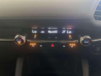 Mazda Mazda3 2.0 e-SKYACTIV-X MHEV SE-L Lux Hatchback 5dr Petrol Manual Euro 