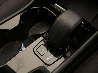 Volvo XC40 Recharge Twin 78kWh Plus SUV 5dr Electric Auto AWD (408 ps)