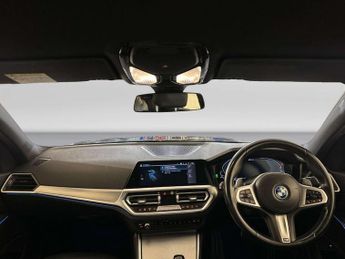BMW 3 Series 2.0 330e 12kWh M Sport Saloon 4dr Petrol Plug-in Hybrid Auto Eur
