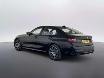 BMW 3 Series 2.0 330e 12kWh M Sport Saloon 4dr Petrol Plug-in Hybrid Auto Eur