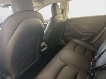 Tesla Model 3 Standard Range Plus Saloon 4dr Electric Auto RWD (241 bhp)